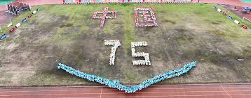 哈利伯顿：打控卫就像当妈妈一样 要努力让所有队友开心.